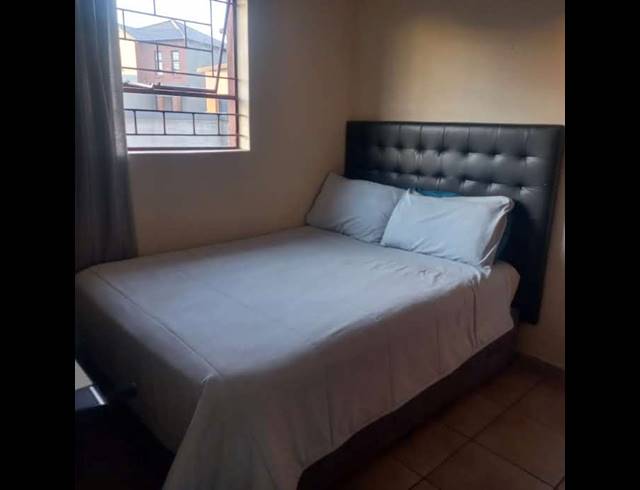 3 BEDROOM HOUSE TO LET IN KOSMOSDAL